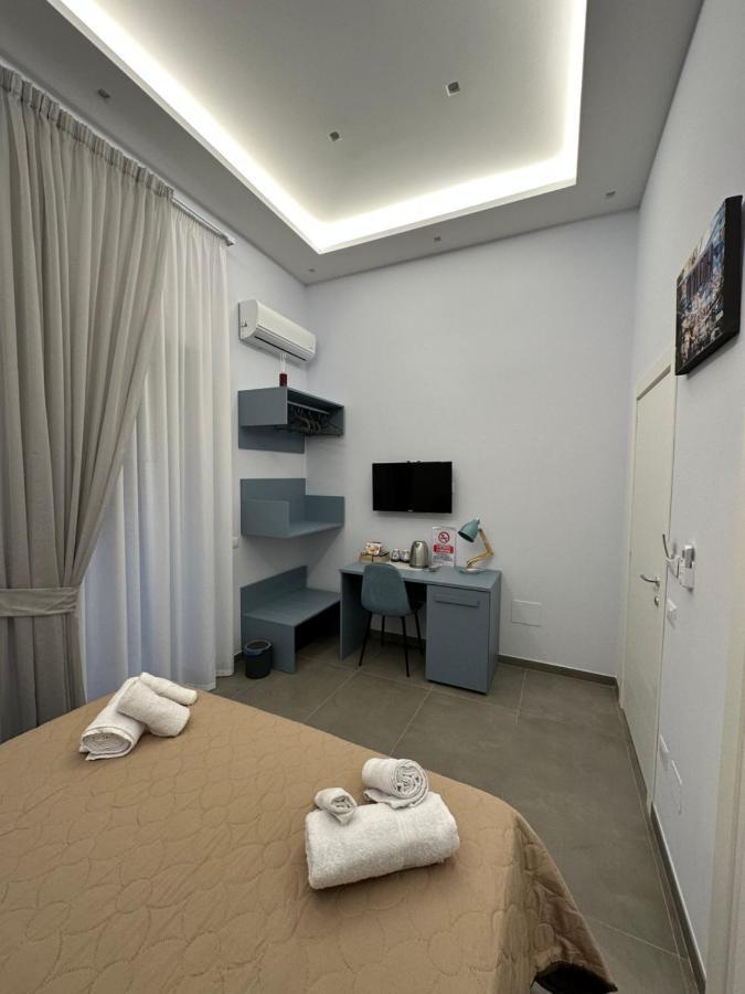 Casa Vacanze Sant'Agostino 那不勒斯 外观 照片